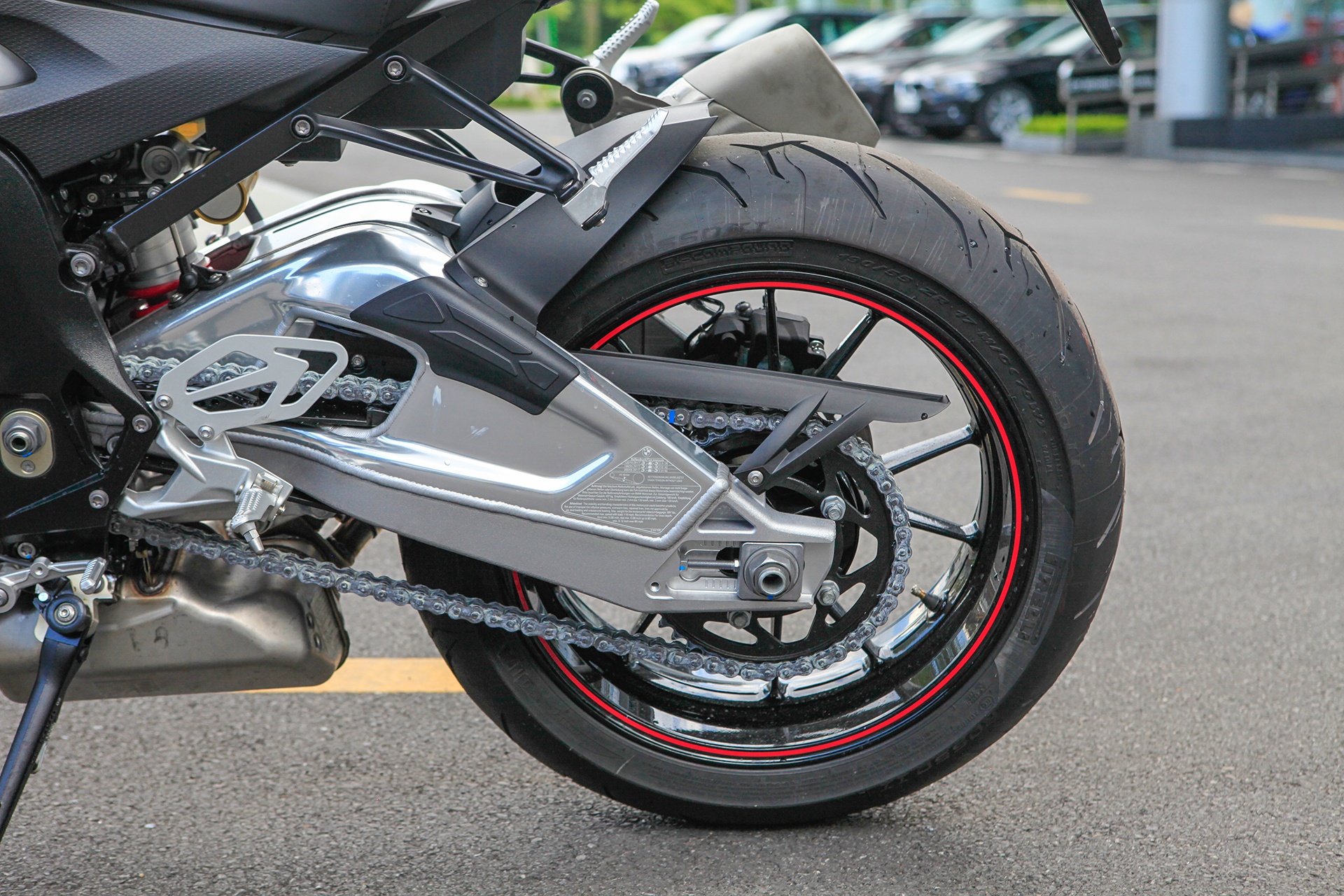 can canh BMW S1000RR 2018 anh 12