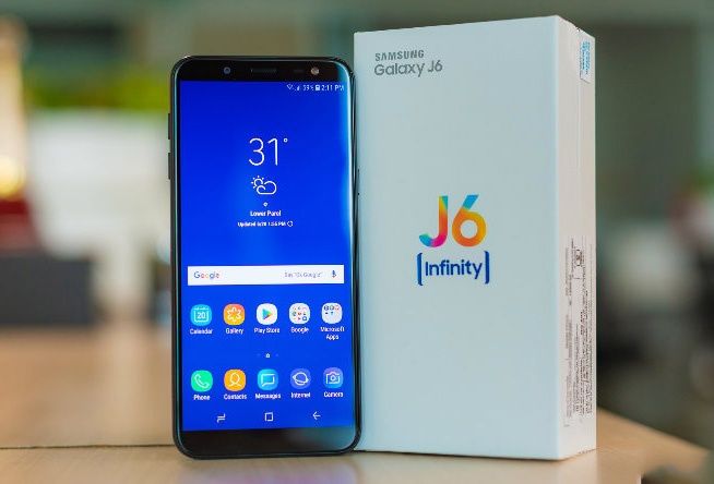 smartphone tam trung vua ve Viet Nam anh 2