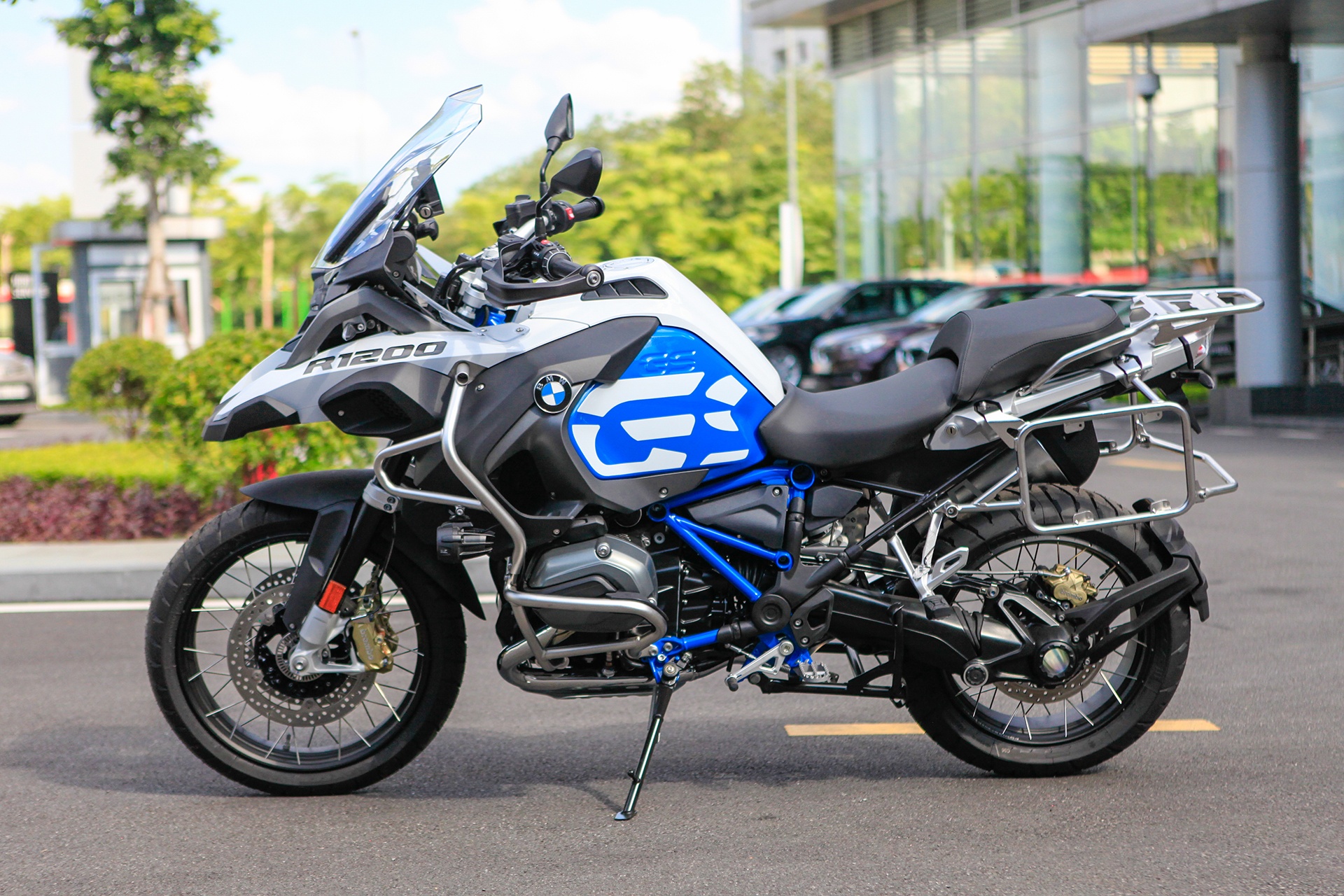 BMW R1200 GSA 2018 - sieu moto cho dan phuot gia 659 trieu hinh anh