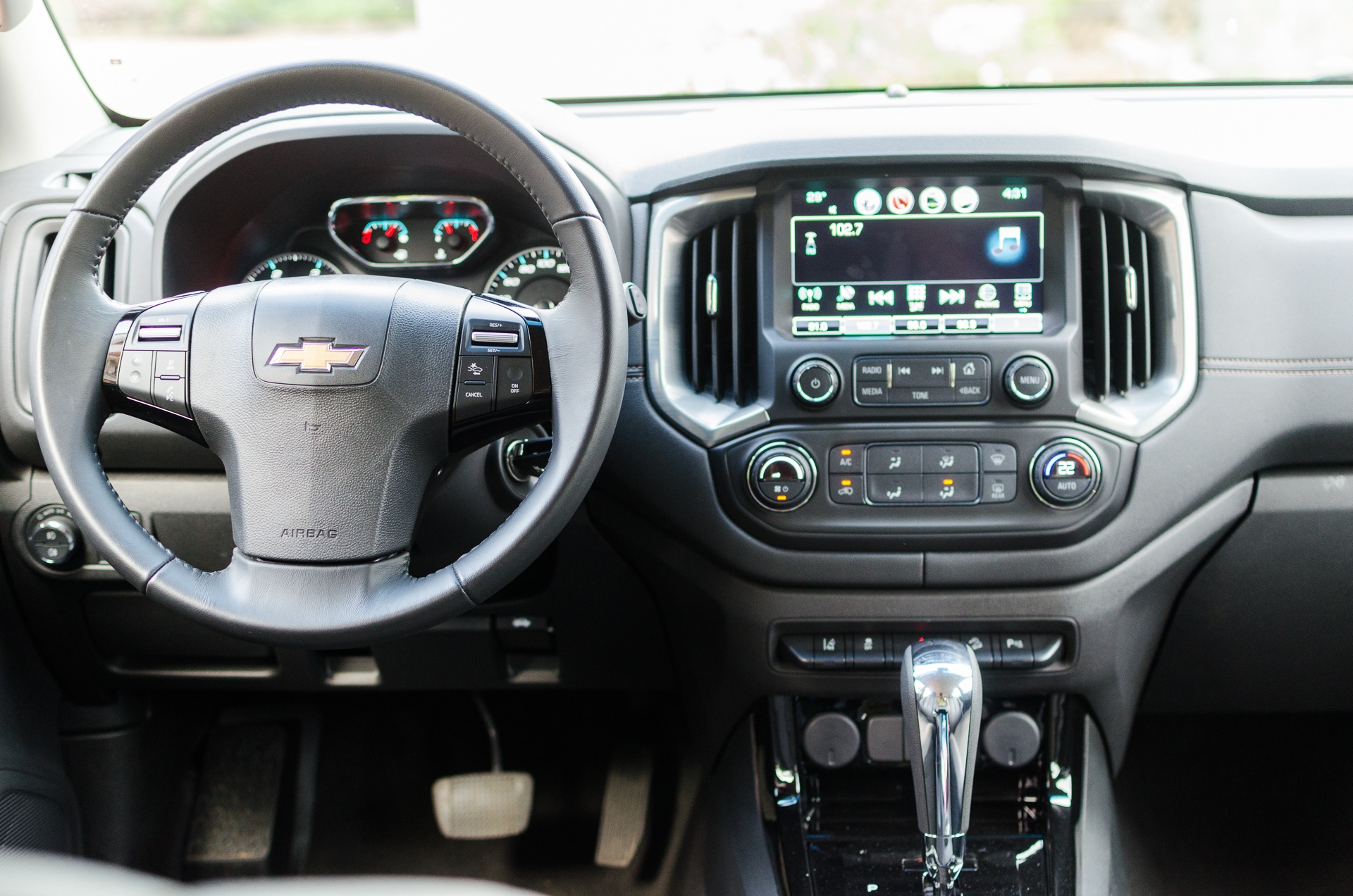 Đánh giá Chevrolet Trailblazer ảnh 4 Danh gia Chevrolet Trailblazer anh 4