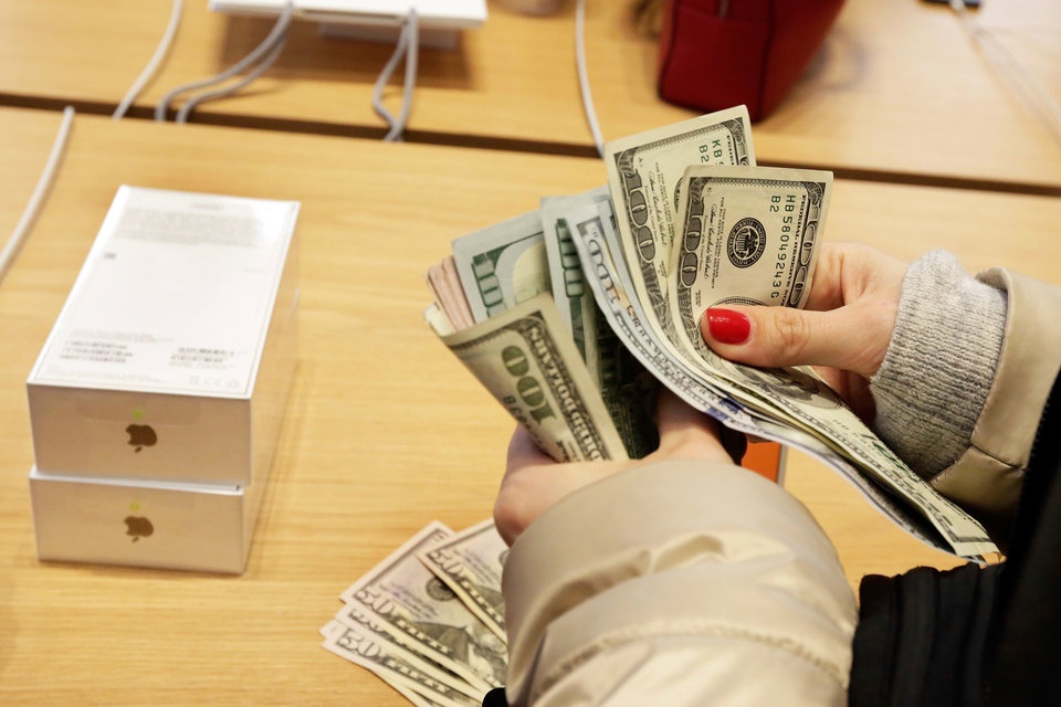 Nghien cuu chi ra so huu iPhone chung to ban giau co hinh anh