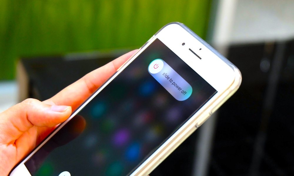 nhung sai lam khi su dung pin tren iPhone anh 1