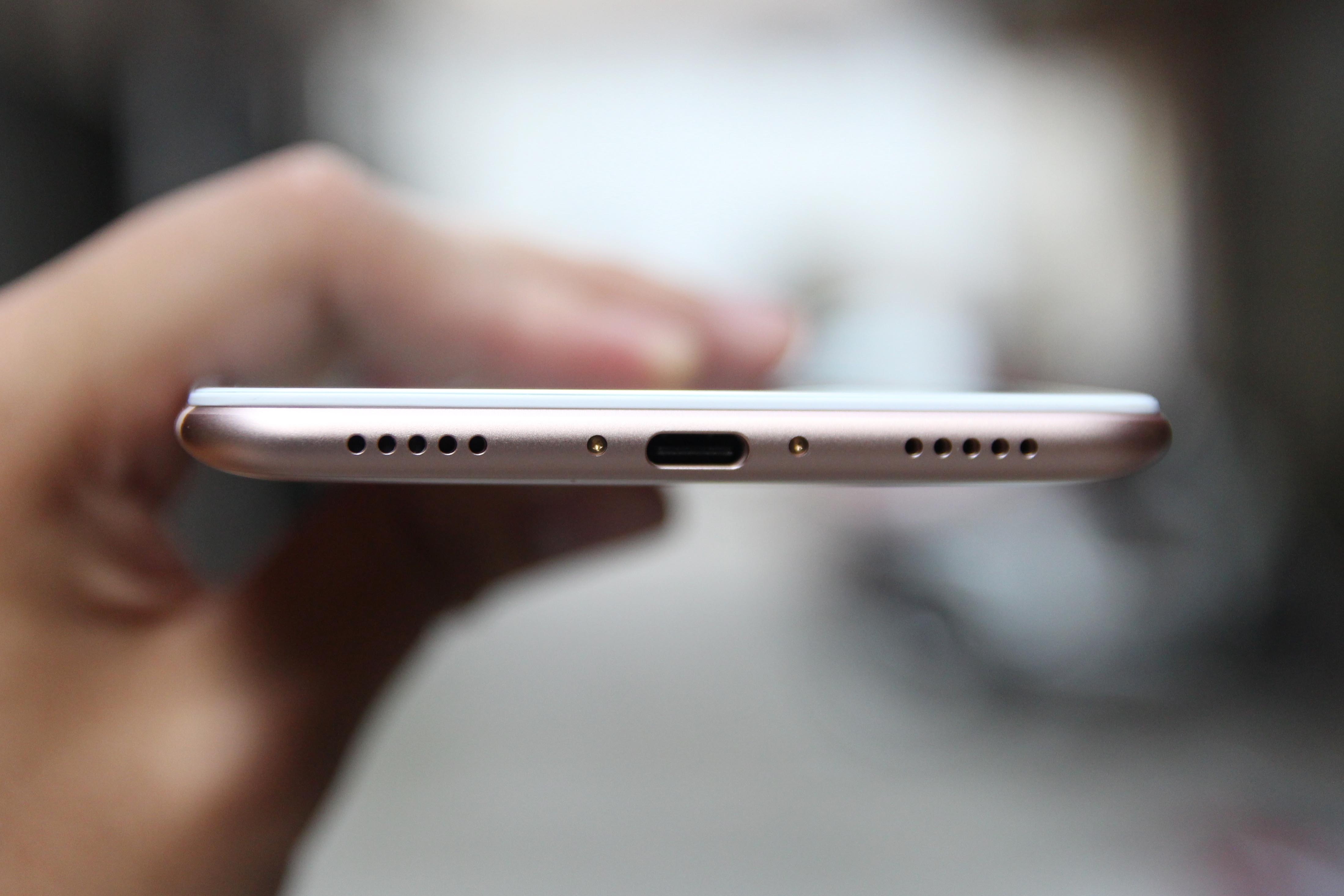 chi tiet Xiaomi Mi Max 3 anh 4