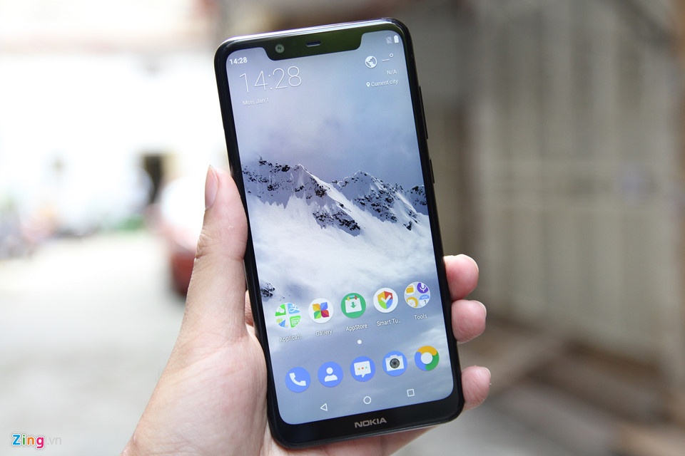 smartphone tam trung tai Viet Nam anh 1