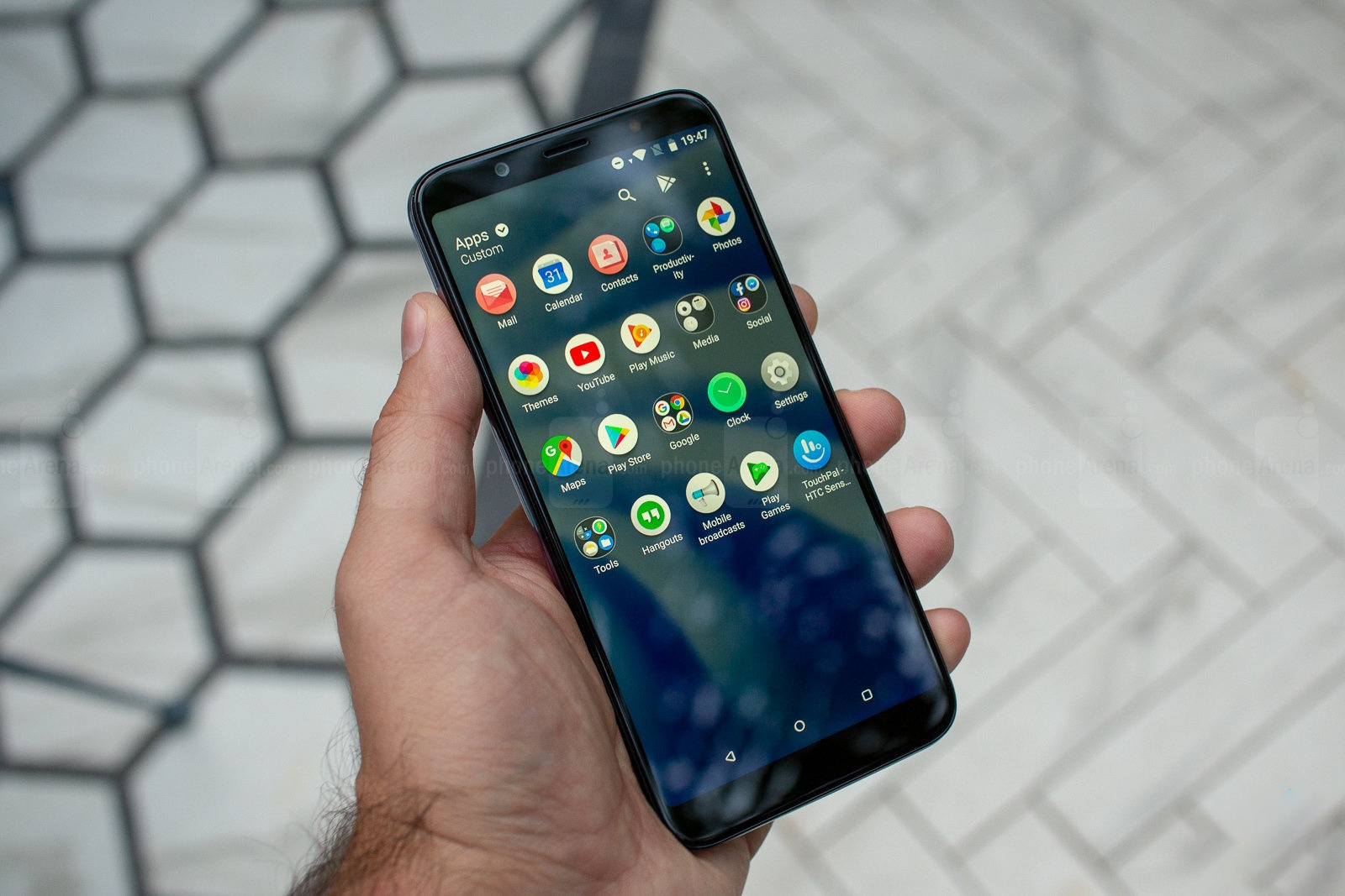 HTC U12 Life ra mat anh 1