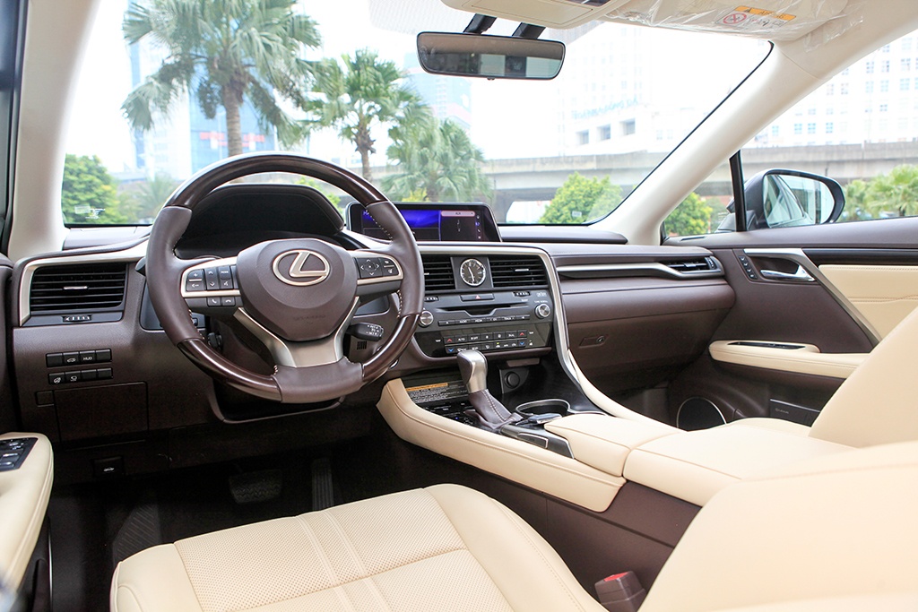 Chi tiet Lexus RX450h anh 8