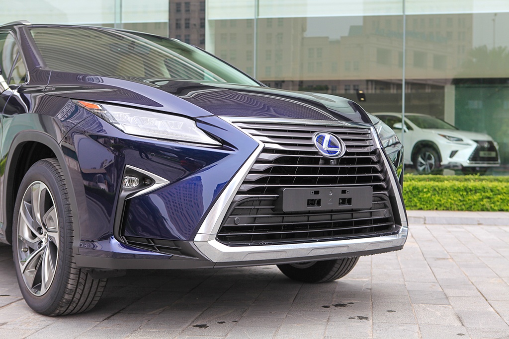 Chi tiet Lexus RX450h anh 2