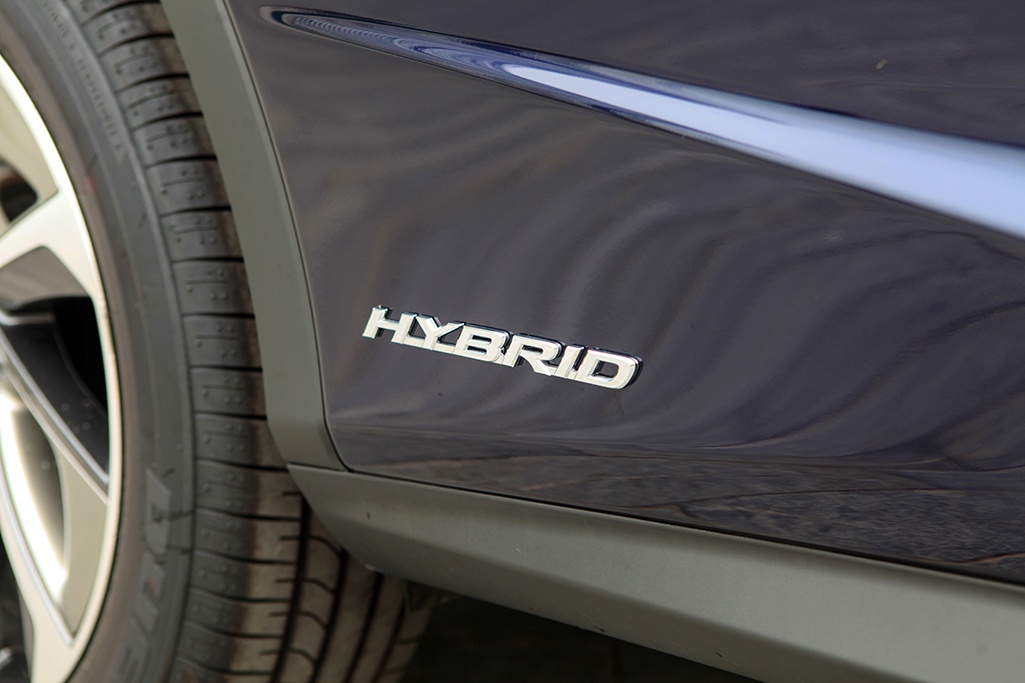 Chi tiet Lexus RX450h anh 11