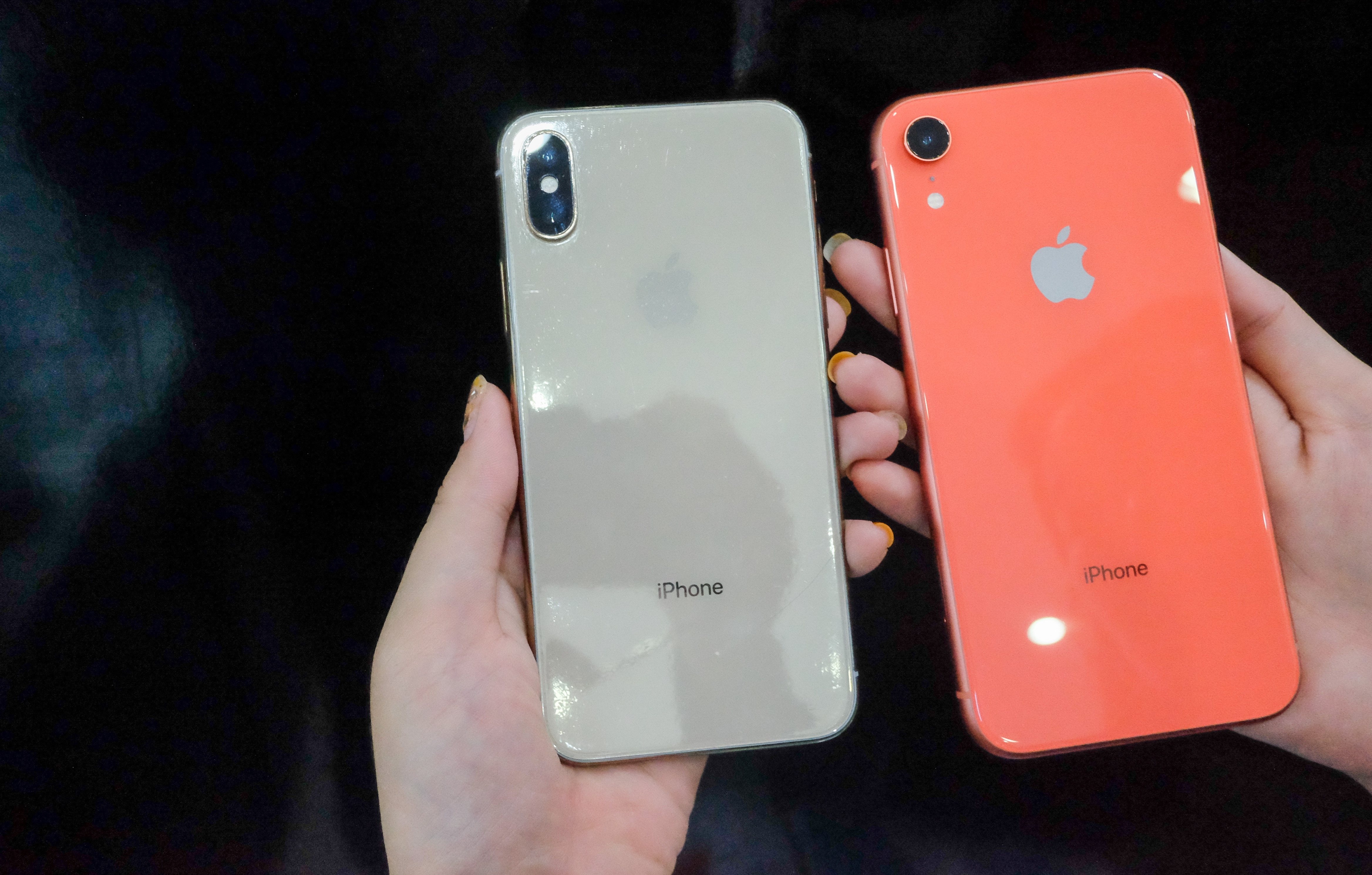 danh gia iPhone XR anh 3