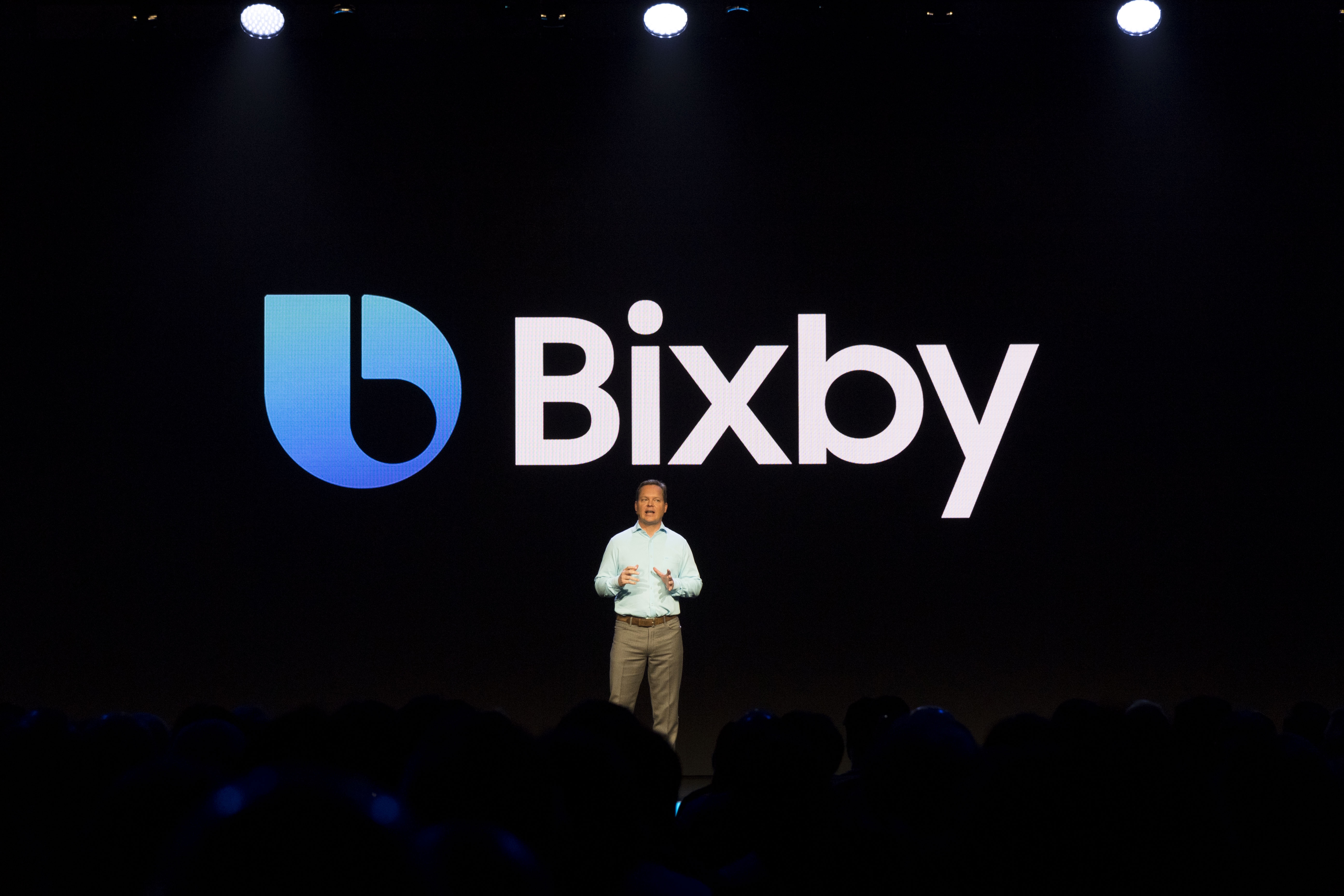 smartphone Samsung man hinh gap anh 3