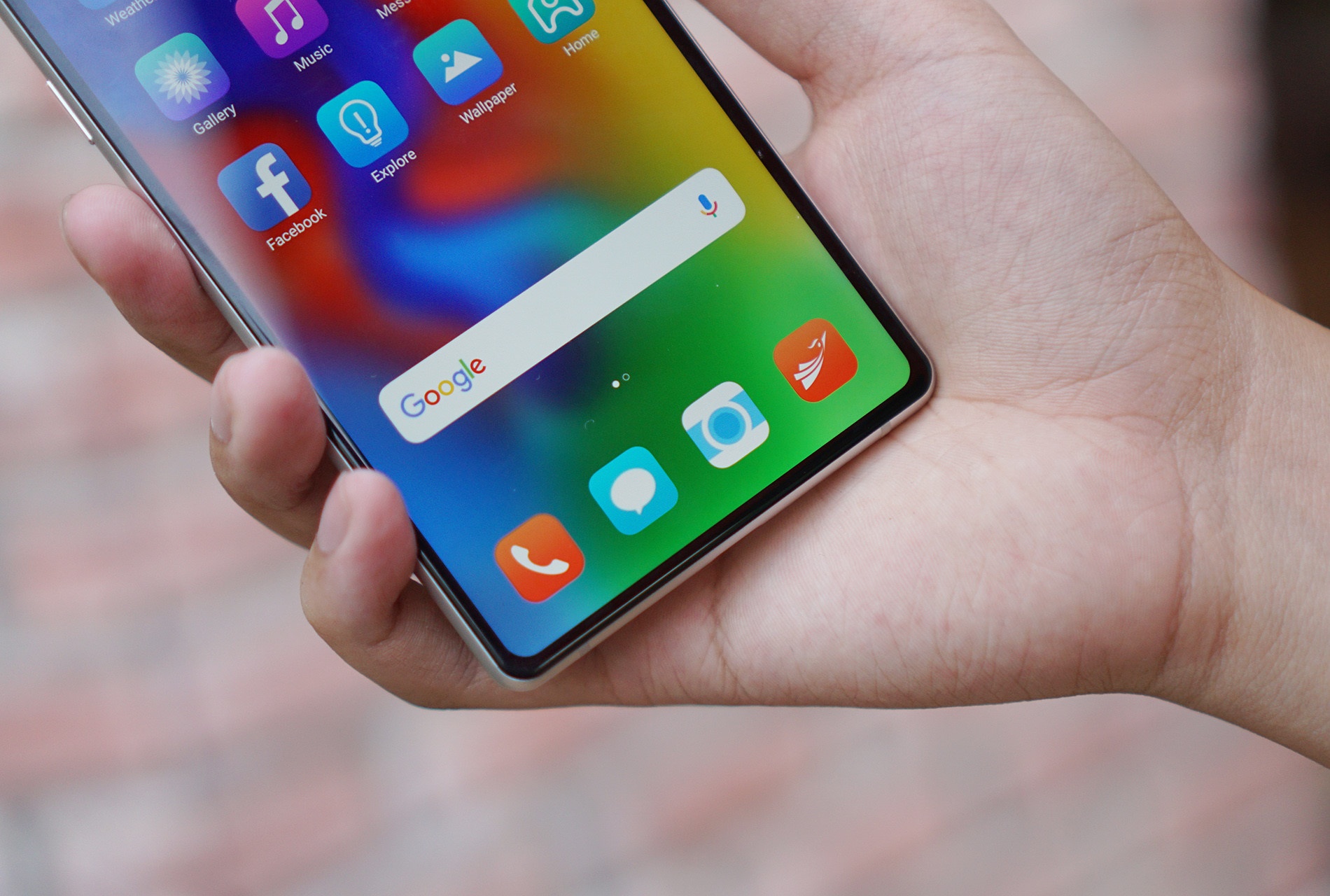 co nen mua Bphone 3 anh 1