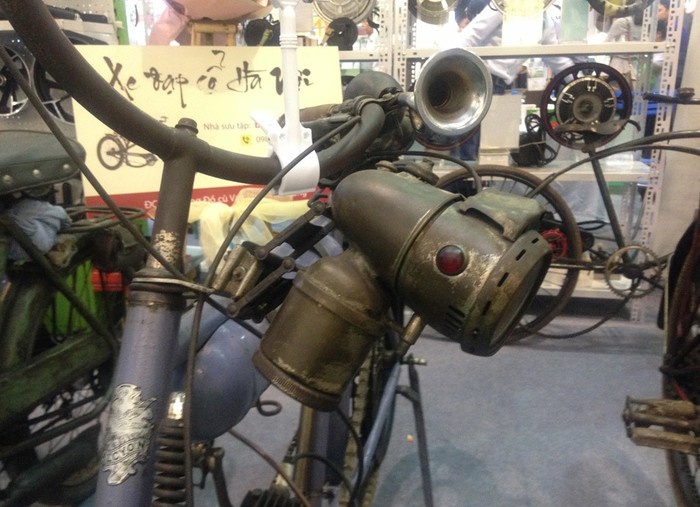 Xe may co cua Duc anh 1