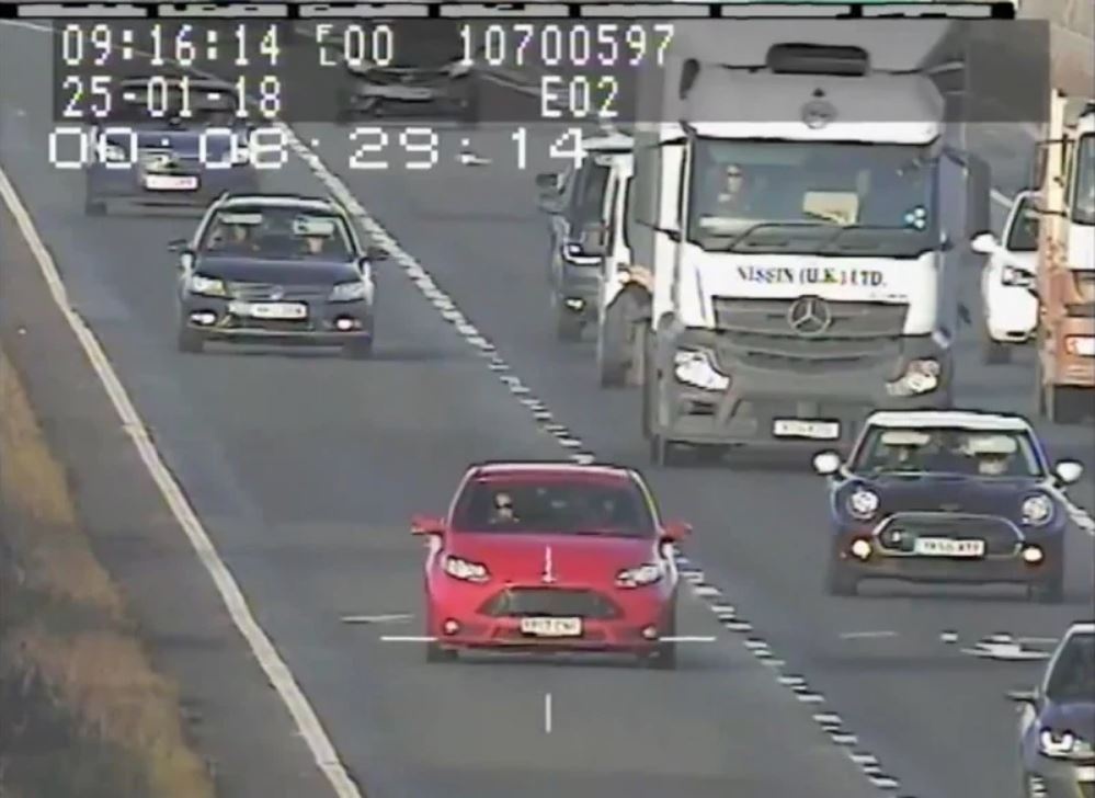 may anh ban toc do nhanh nhat tai Anh anh 2