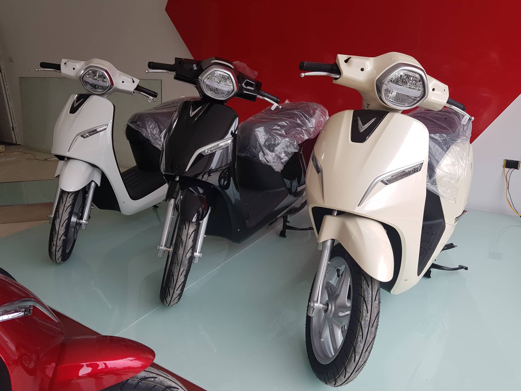 Xe máy điện VinFast Klara ảnh 1 Xe may dien VinFast Klara anh 1