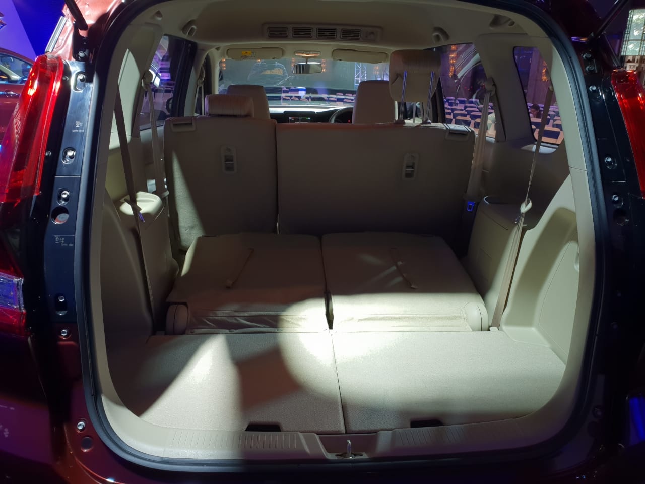 gia ban Suzuki Ertiga 2018 anh 5