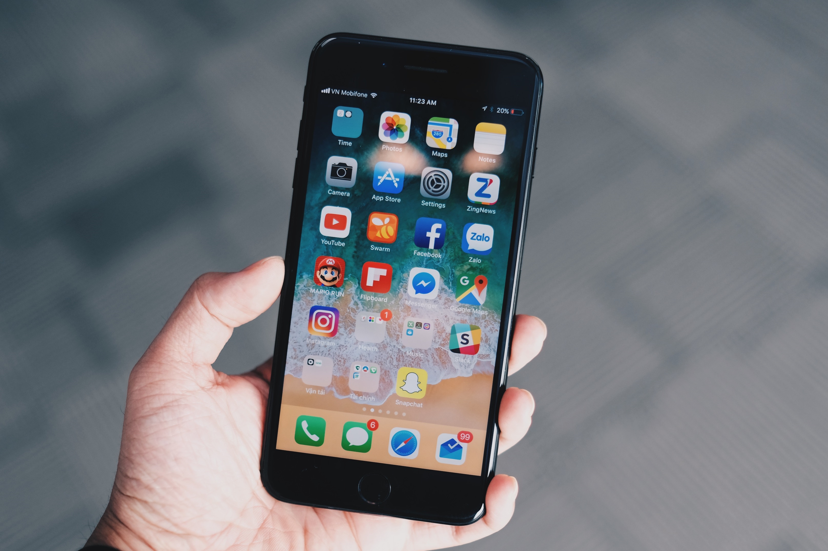 iPhone giam gia anh 1