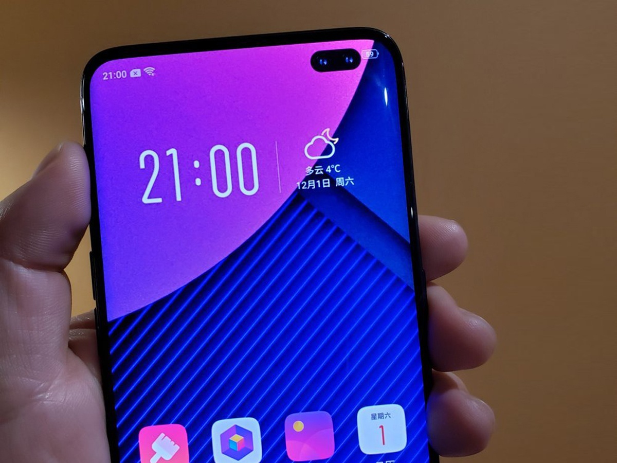 Galaxy S10 Plus lo dien - 2 camera selfie ngay tren man hinh hinh anh