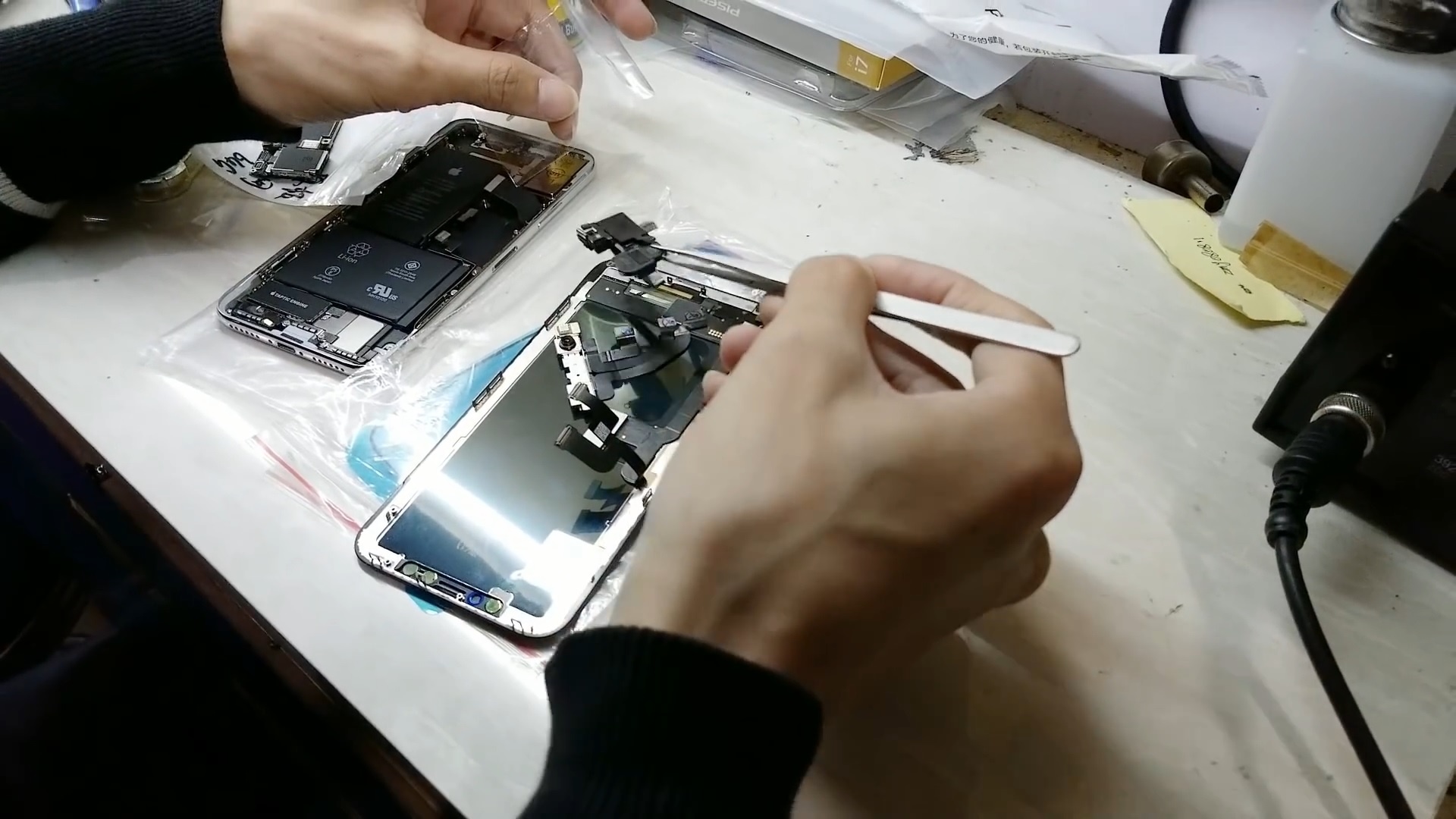 tu lam iPhone X voi gia 500 USD anh 7