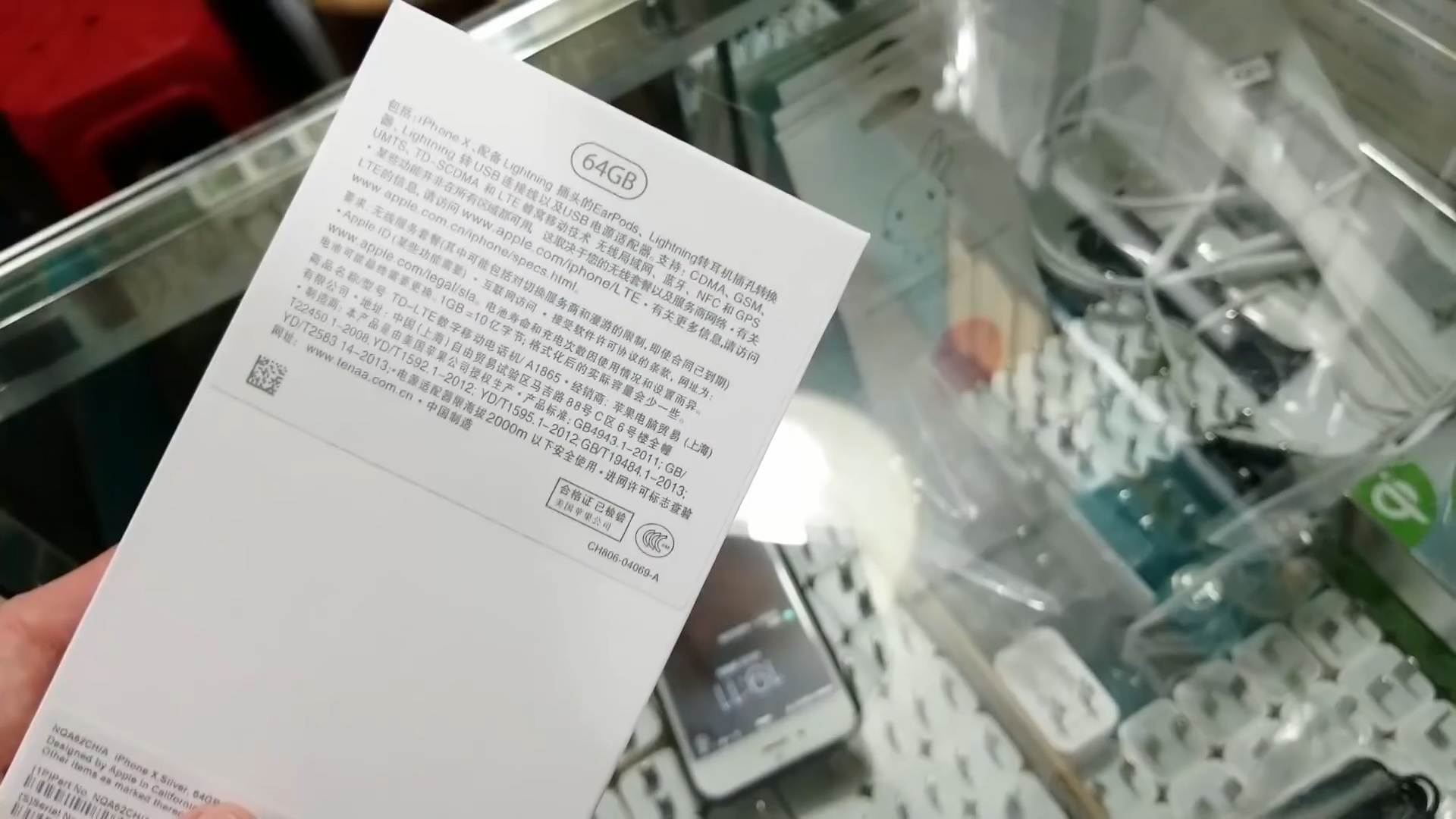 tu lam iPhone X voi gia 500 USD anh 11