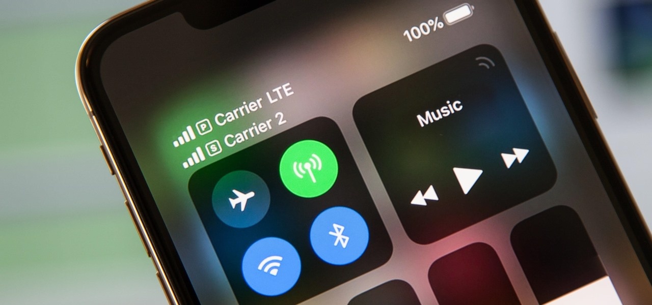 Nha mang dua nhau ra eSIM, gia iPhone xach tay co the giam hinh anh