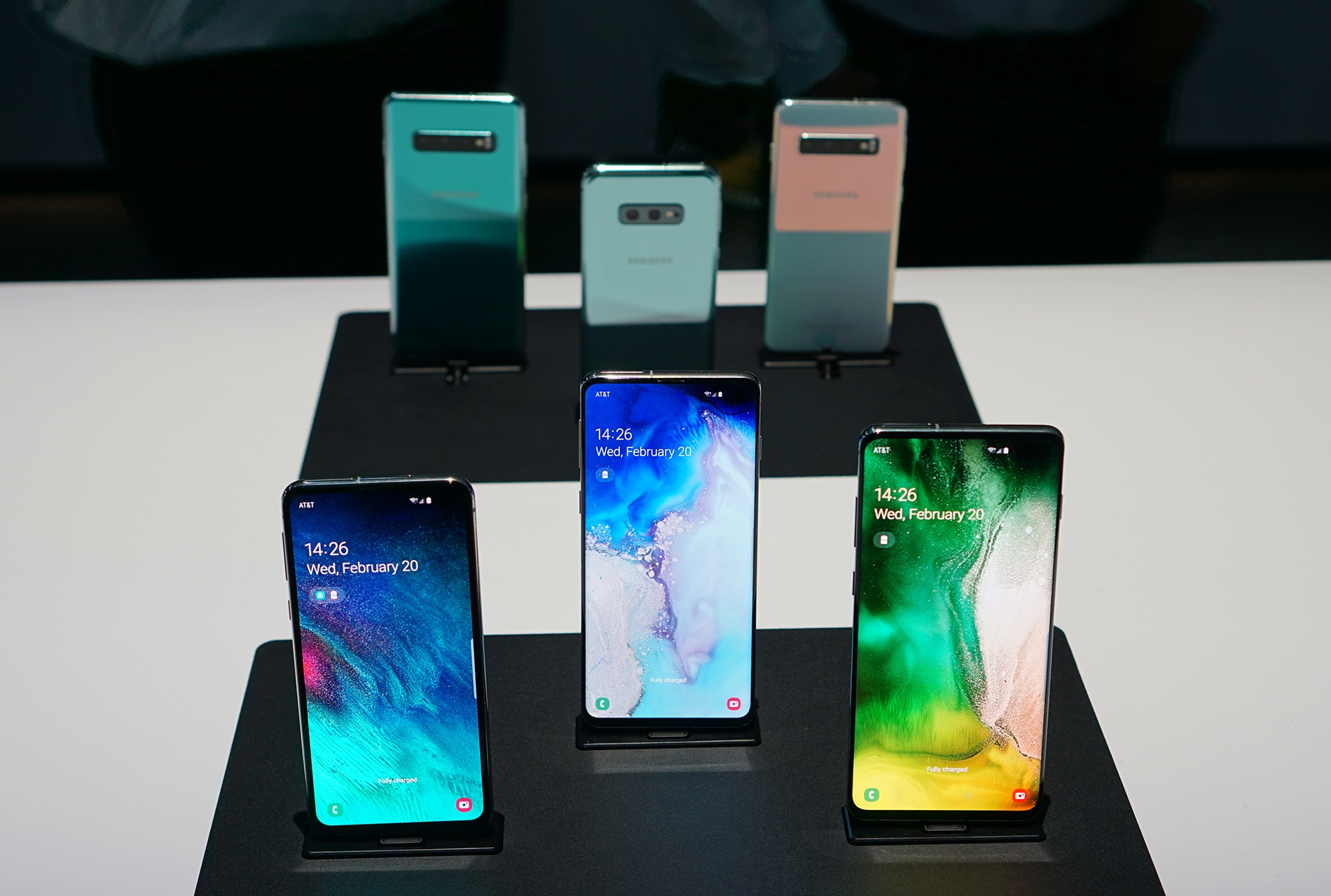Galaxy S10 gia tu 23 trieu dong, ban ra ngay 8/3 tai VN hinh anh