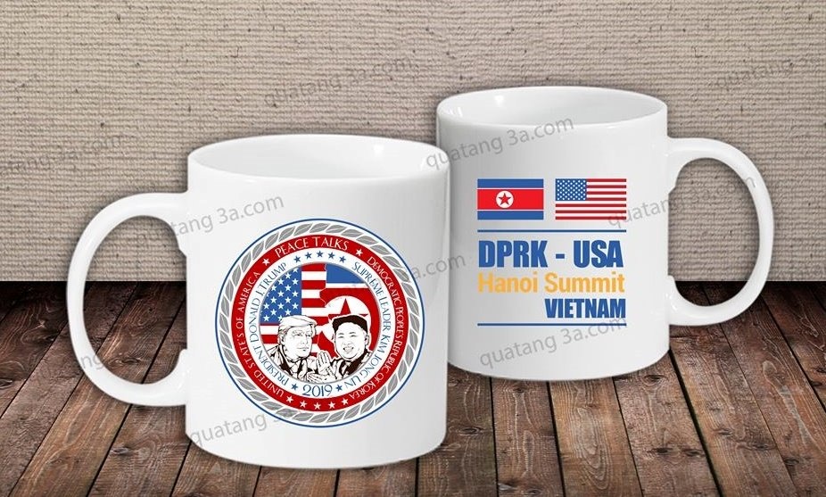 Quà lưu niệm Kim Jong Un ảnh 3 Qua luu niem Kim Jong Un anh 3