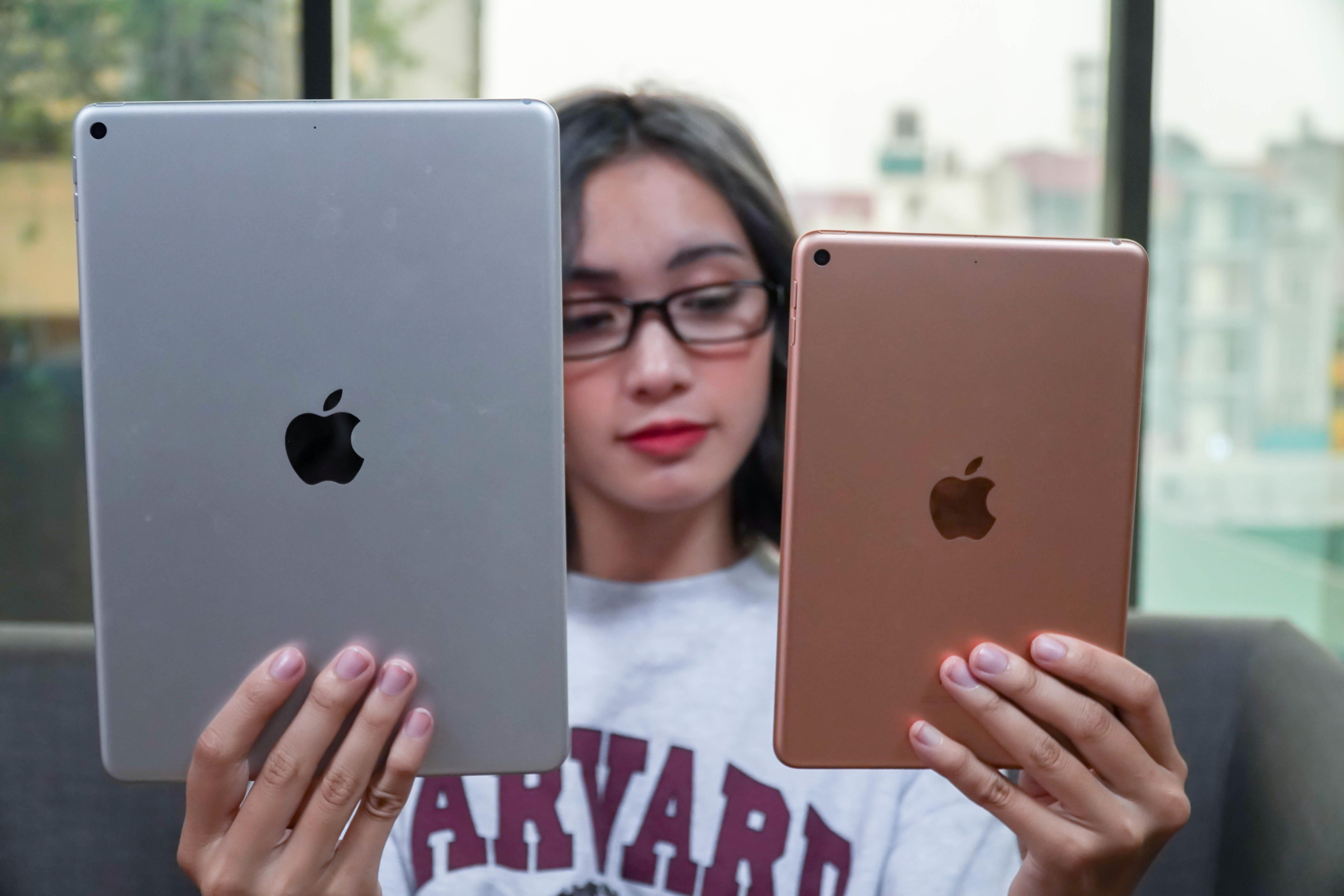 Chi tiet iPad Air va iPad mini 2019 tai VN - dang cu, cau hinh manh hinh anh
