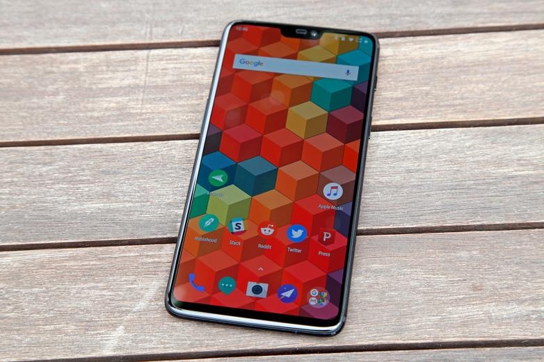 OnePlus hua hen tung sieu smartphone khien iPhone, Galaxy loi thoi hinh anh