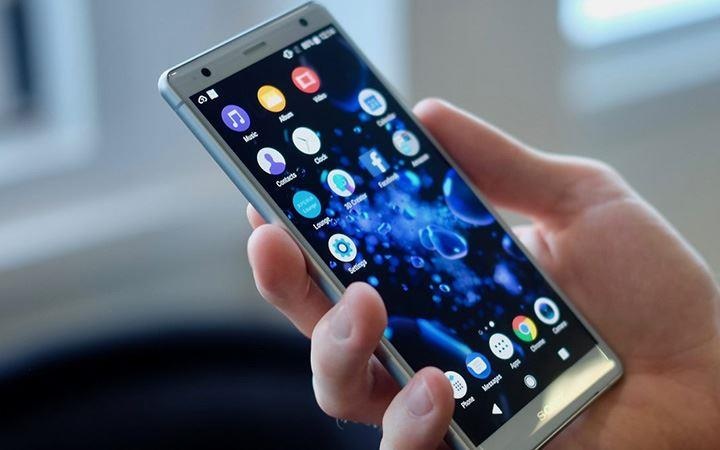 Doanh so dien thoai Sony giam 50%, 'End game' dang den gan? hinh anh