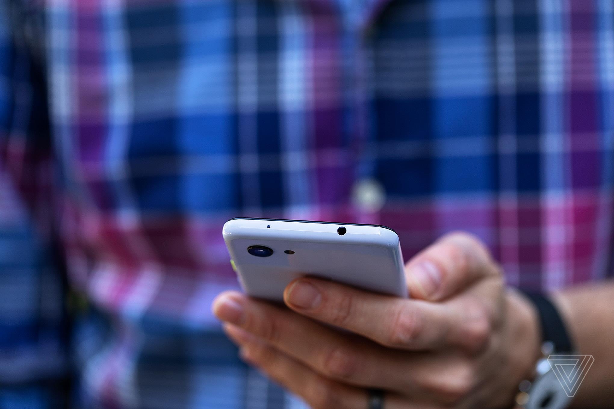 Google Pixel 3a ra mat anh 11