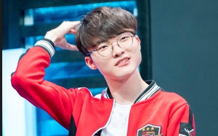 Faker: 'Chung toi danh duoi suc, doi thu dang gom nhat la IG' hinh anh