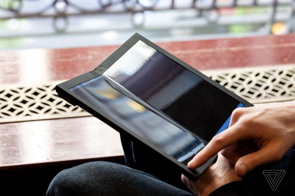 laptop man hinh gap anh 1