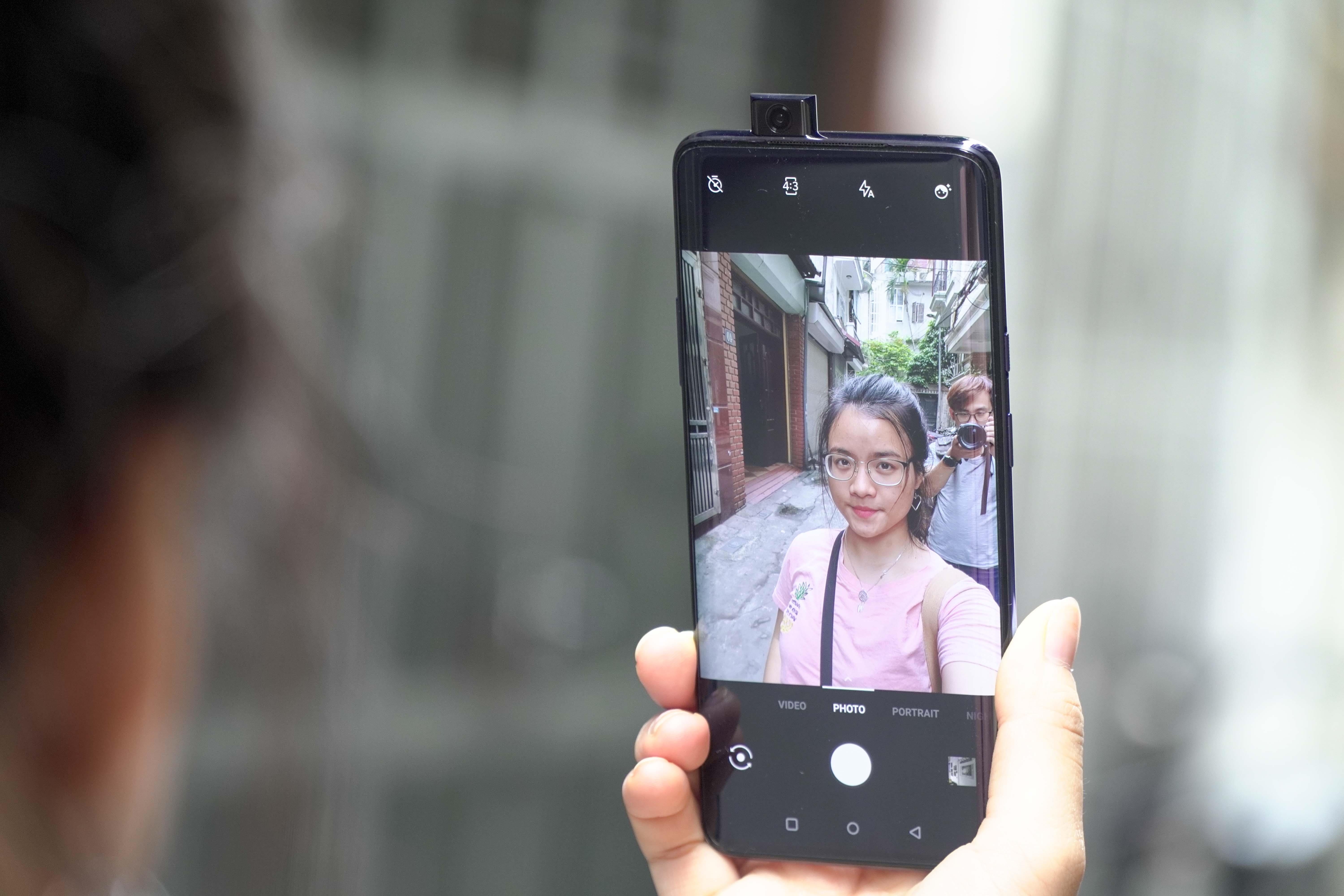 danh gia OnePlus 7 Pro anh 5