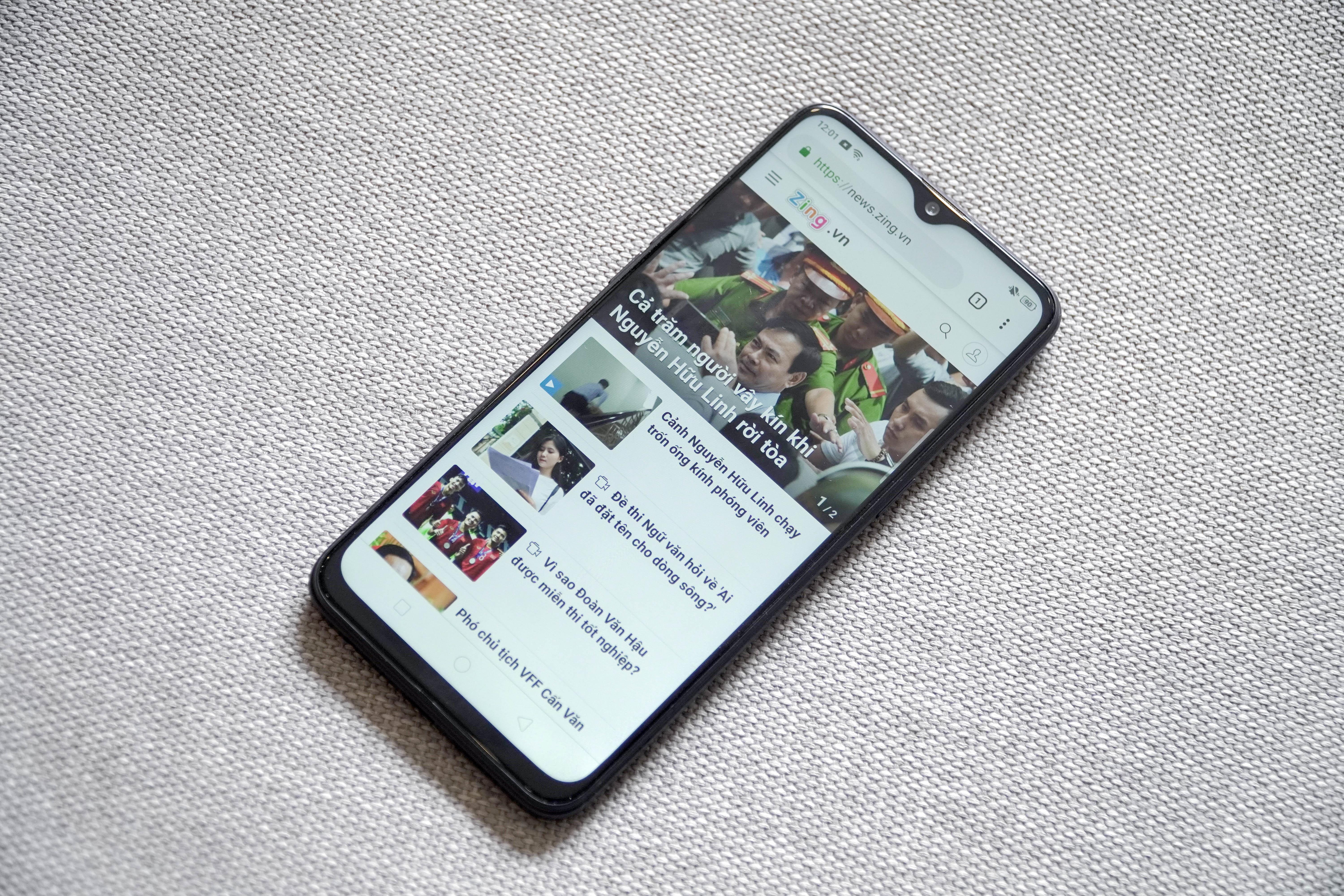 danh gia Realme 3 Pro anh 8