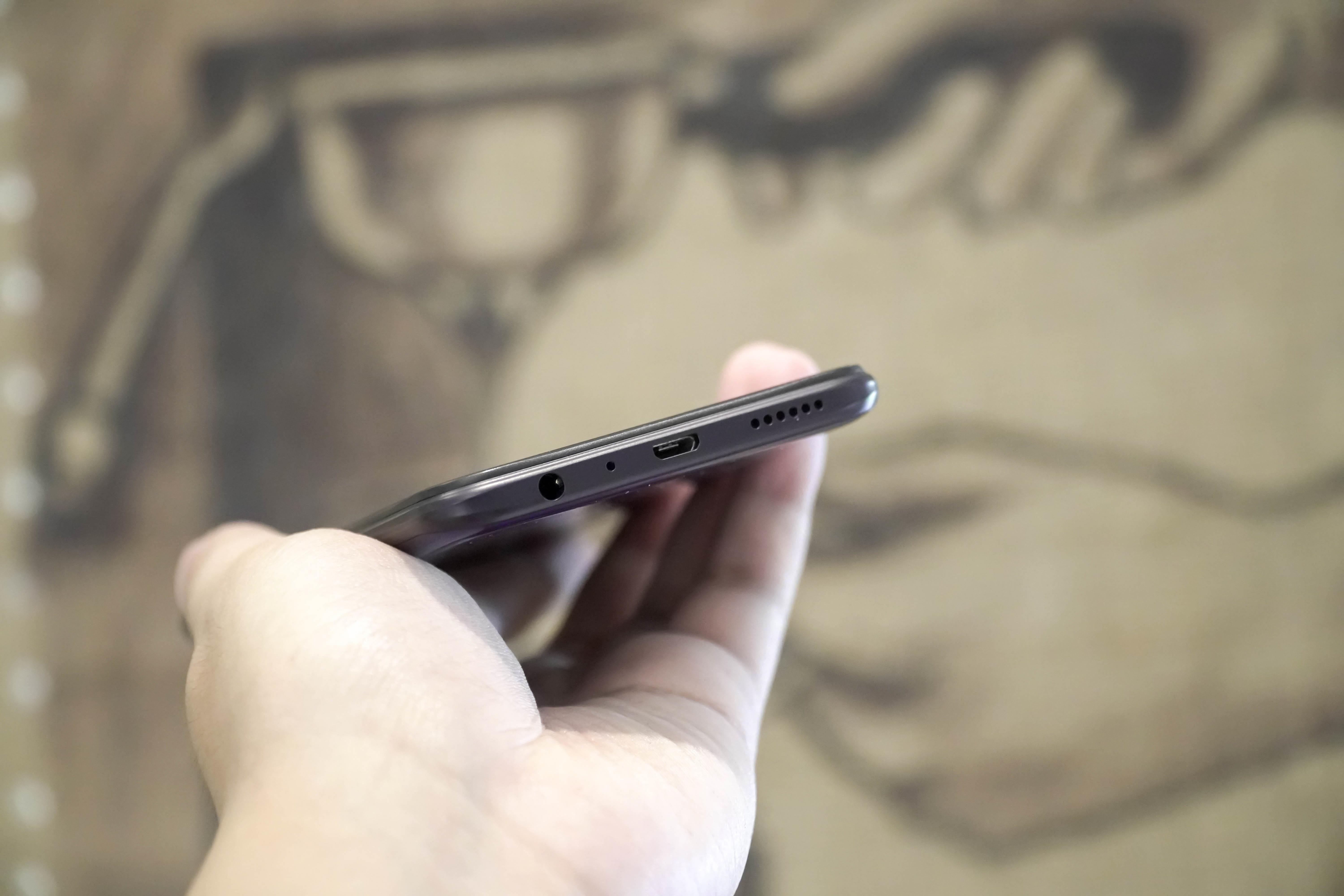 danh gia Realme 3 Pro anh 4