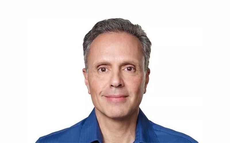 nhan tai Apple ra di anh 3