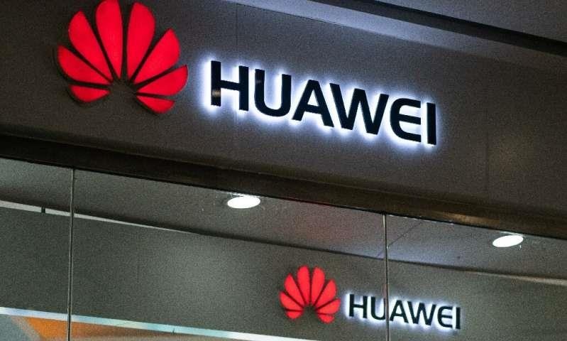 The gioi cong nghe xao tron ra sao trong 2 thang My cam van Huawei? hinh anh