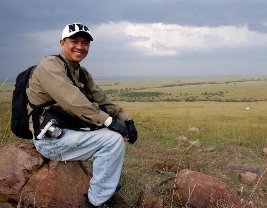 Ty phu TQ nay la nguoi giup smartphone Samsung, Huawei chup tot hon hinh anh