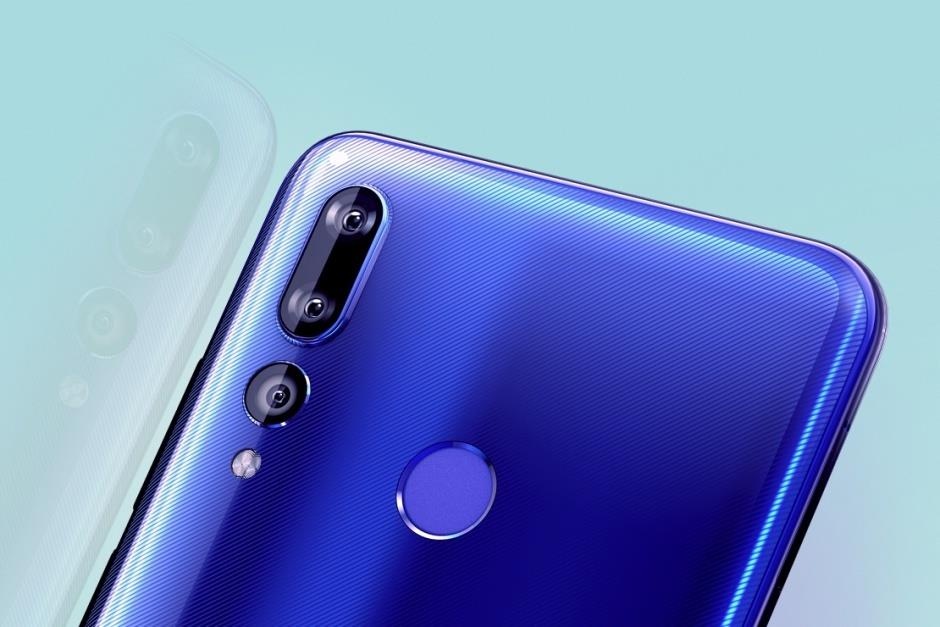 HTC Wildfire X ra mat anh 3