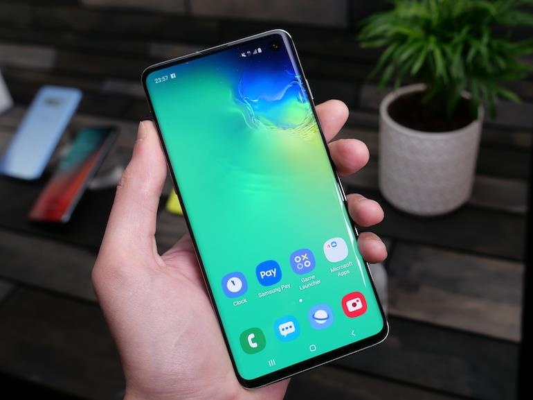 smartphone giam gia cuoi thang 8 anh 4