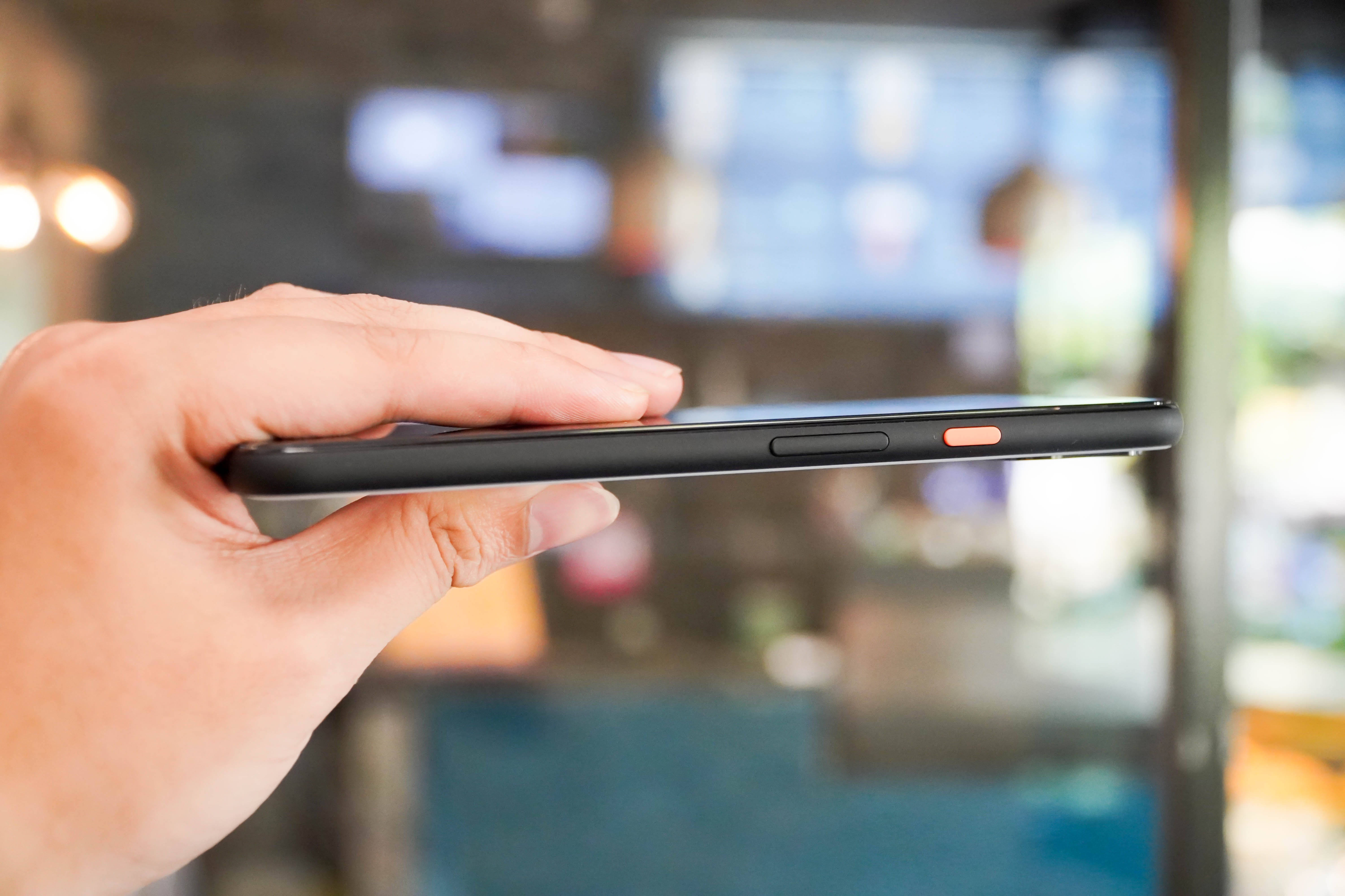 co nen mua Pixel 4 XL anh 6