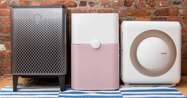 Nguoi dan Ha Noi, TP.HCM do xo di mua may loc khong khi hinh anh