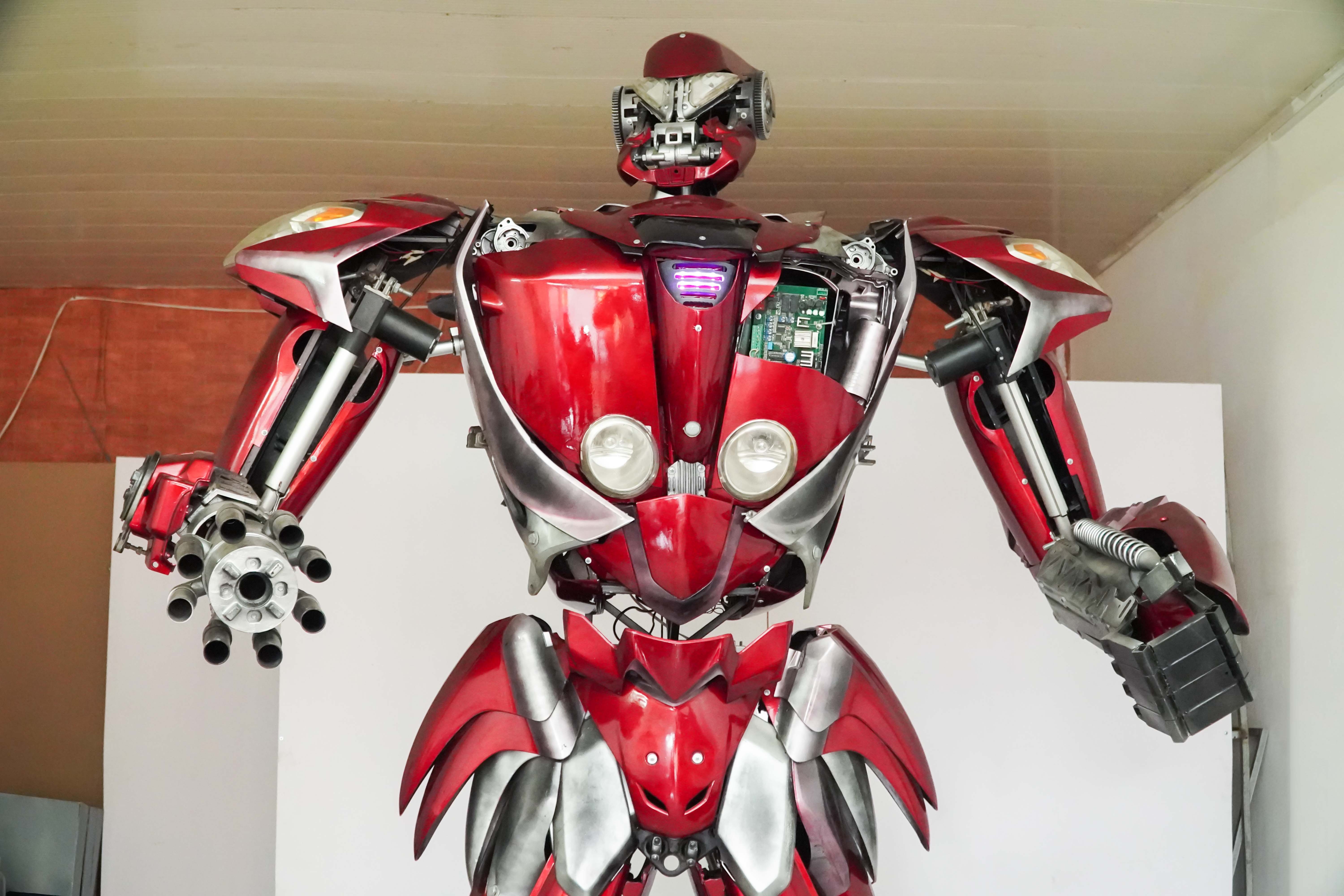 Robot lam tu phe lieu anh 1