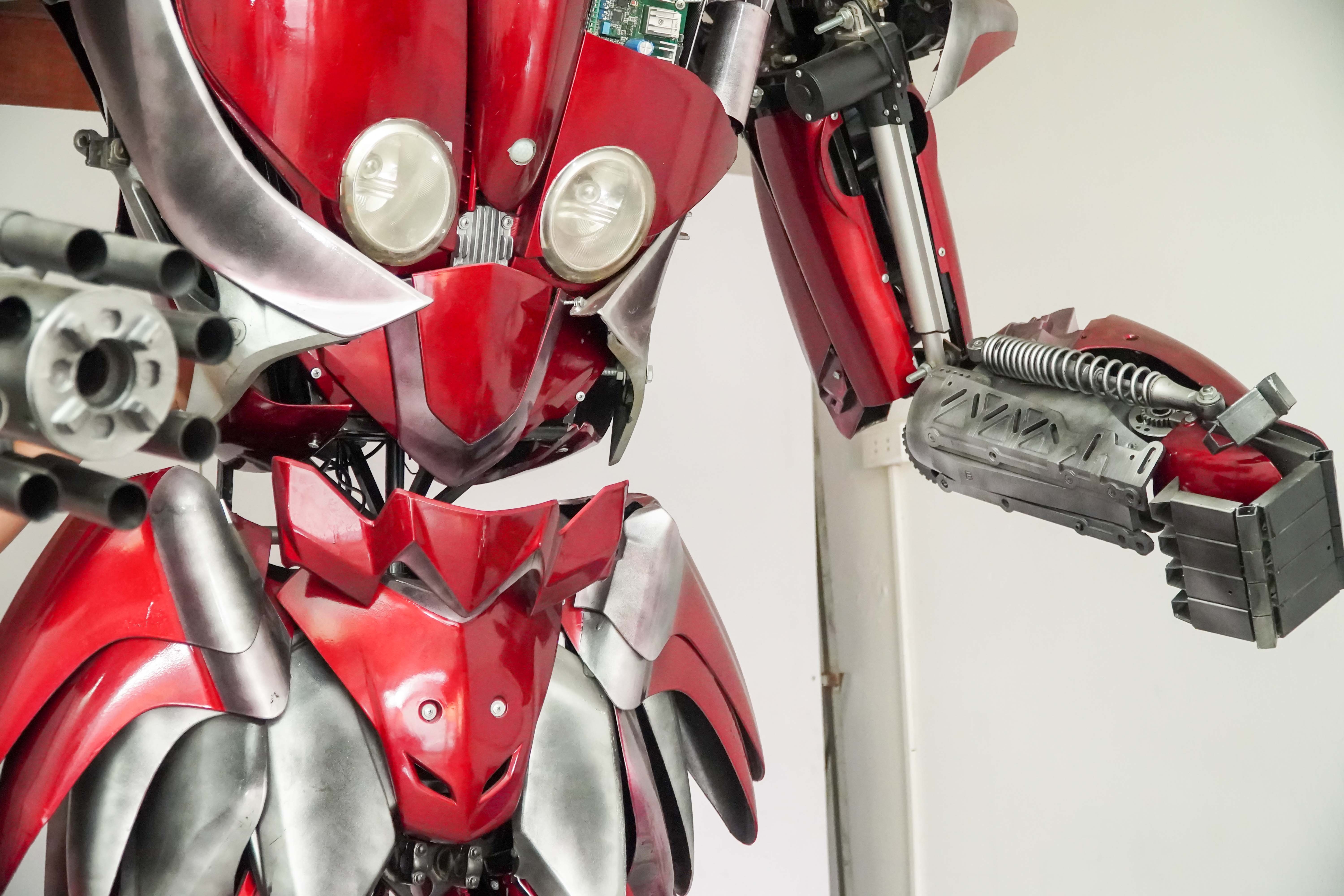 Robot lam tu phe lieu anh 3