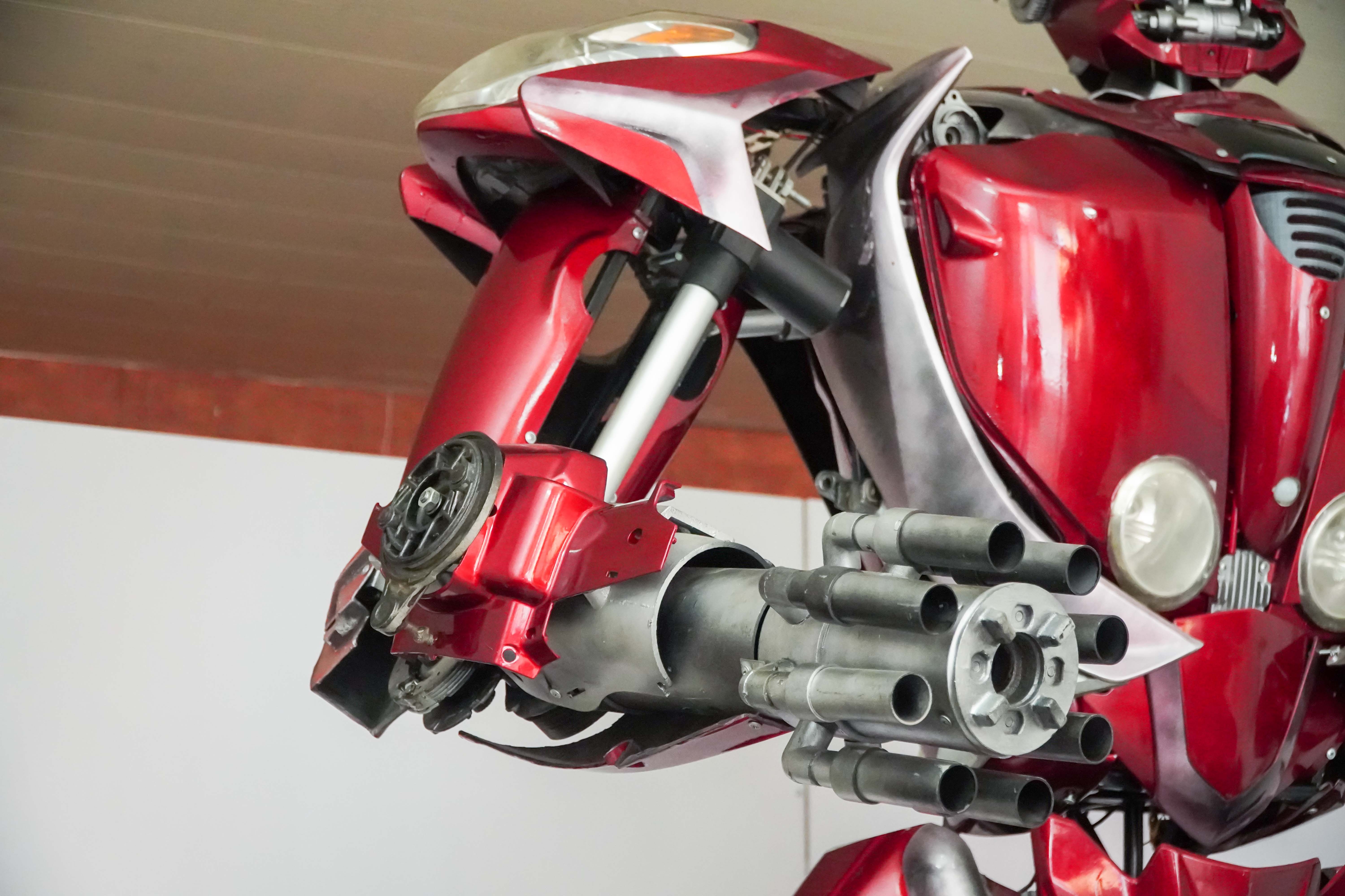 Robot lam tu phe lieu anh 2