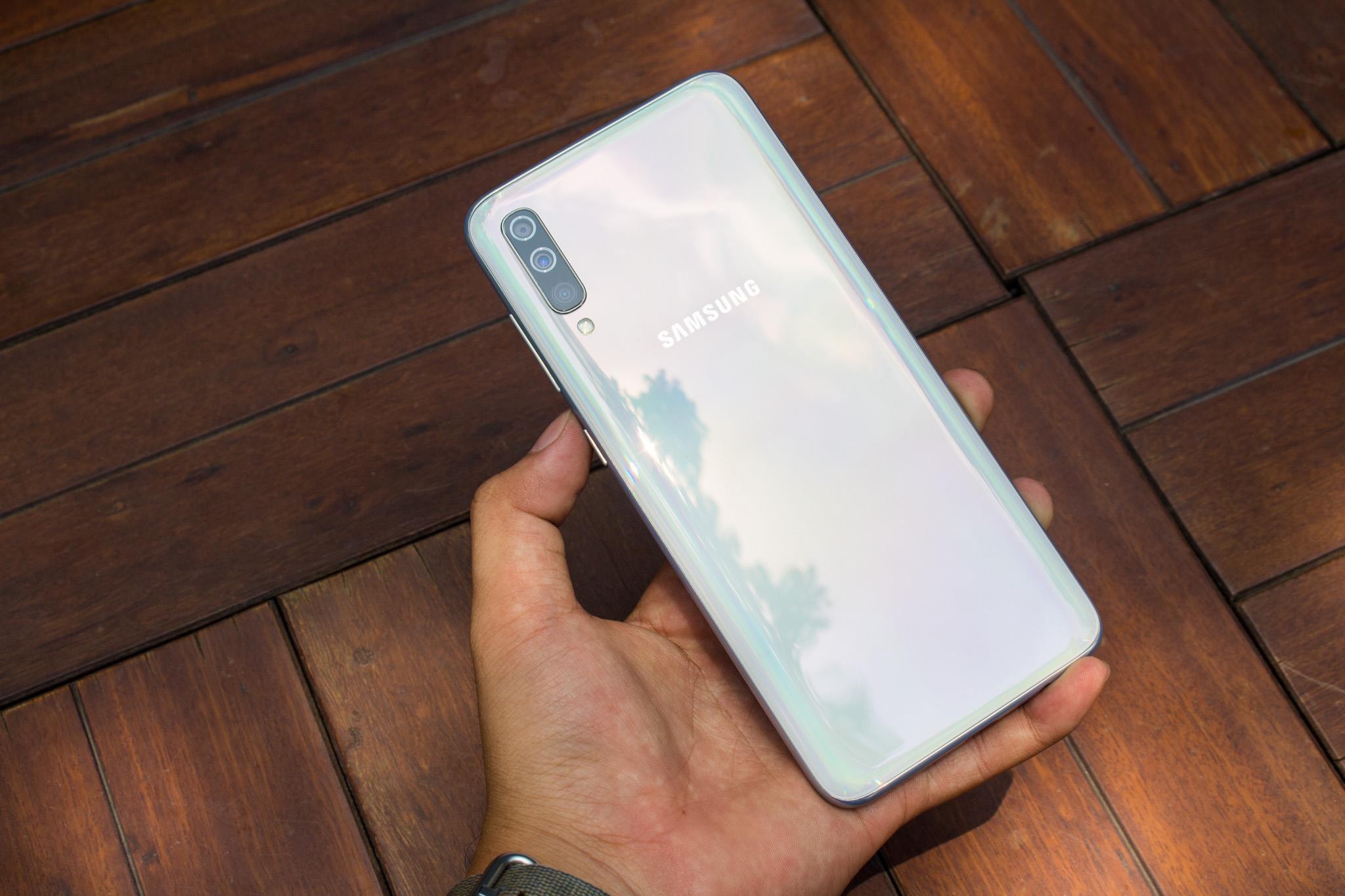 smartphone giam gia thang 12 anh 5