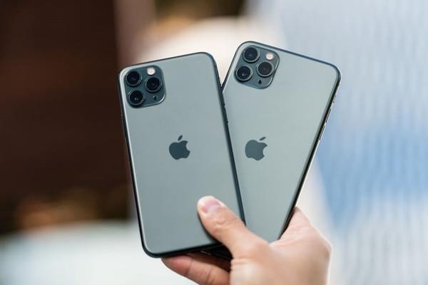 iPhone 11 Pro Max qua su dung ve nhieu, gia van cao hinh anh
