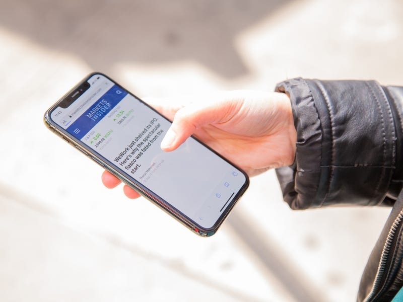 thiet ke iPhone 12 anh 2