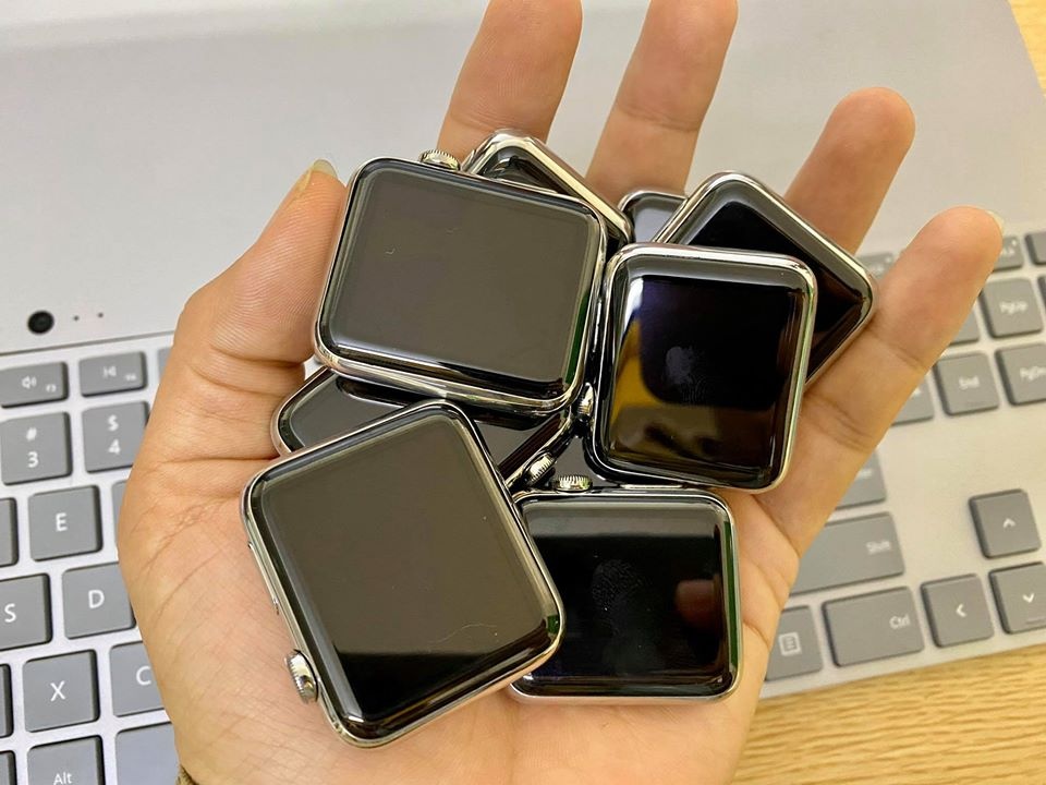 Apple Watch doi dau ban tro lai tai Viet Nam, gia tu 3 trieu hinh anh