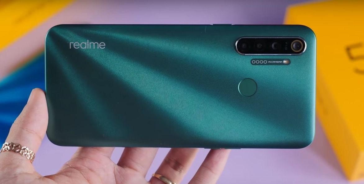 smartphone dang mua duoi 5 trieu anh 7